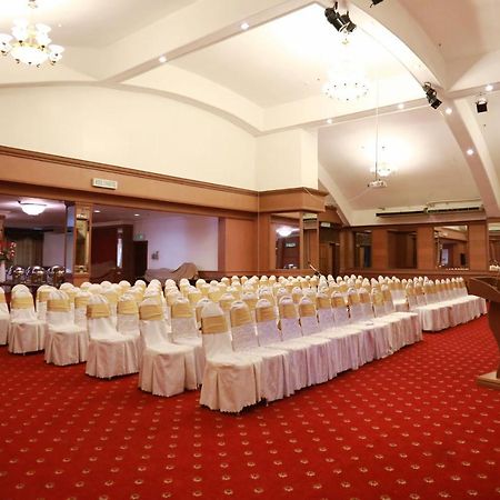Crystal Lodge Kota Bharu Eksteriør billede