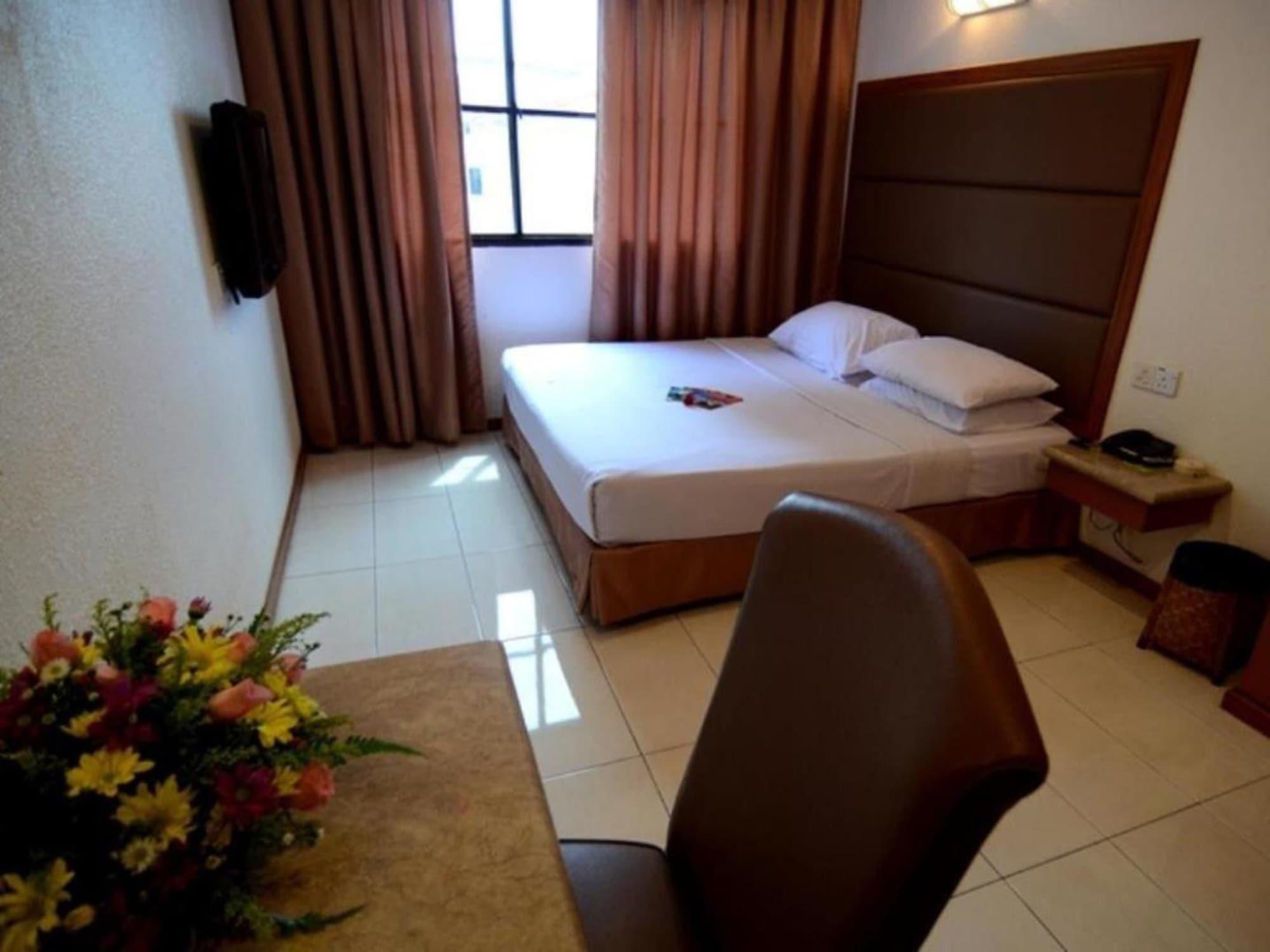 Crystal Lodge Kota Bharu Eksteriør billede