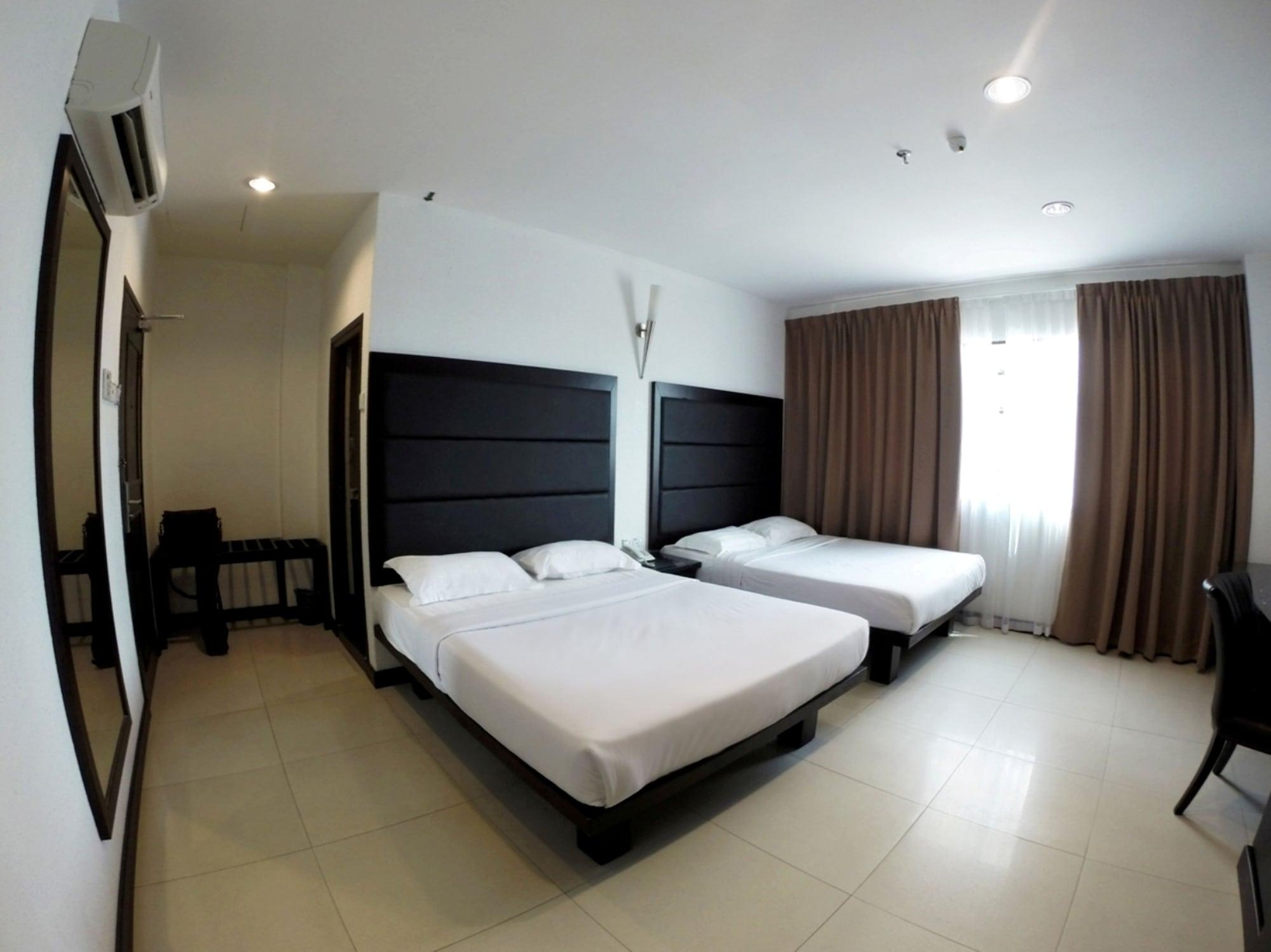 Crystal Lodge Kota Bharu Eksteriør billede
