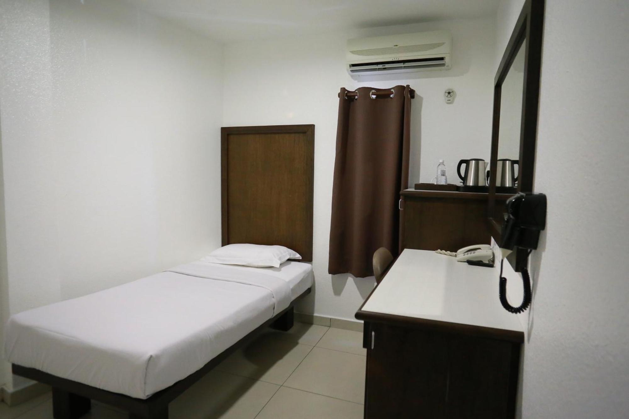 Crystal Lodge Kota Bharu Eksteriør billede