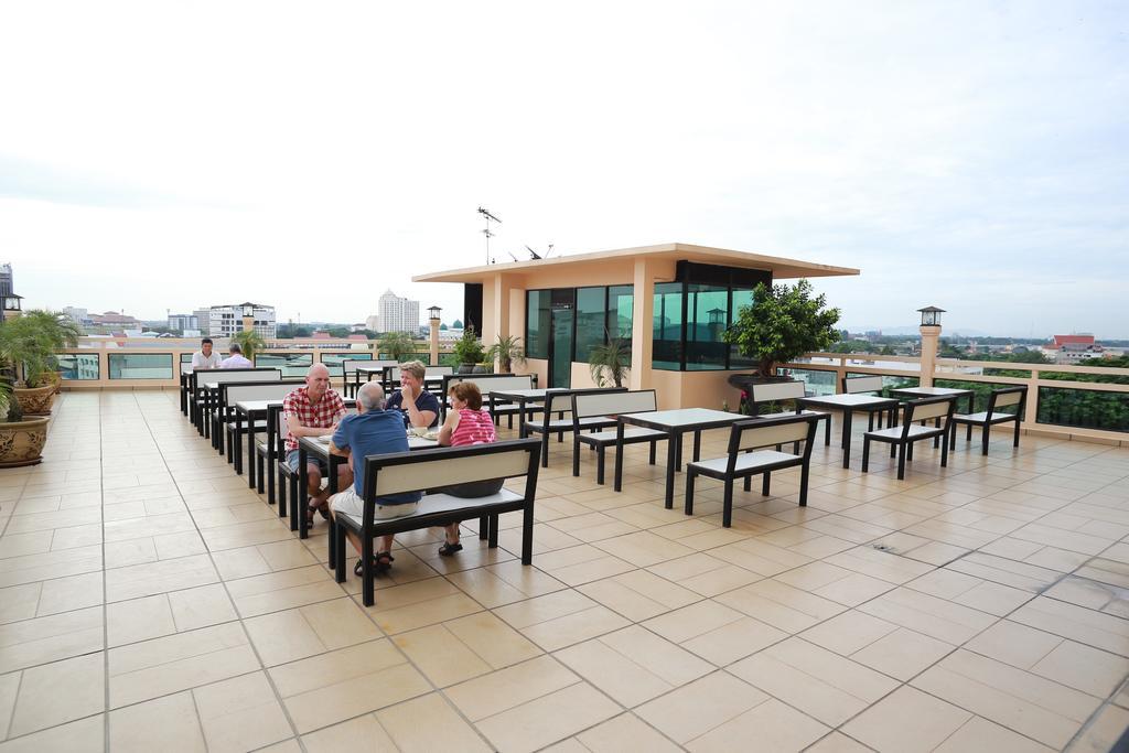 Crystal Lodge Kota Bharu Eksteriør billede