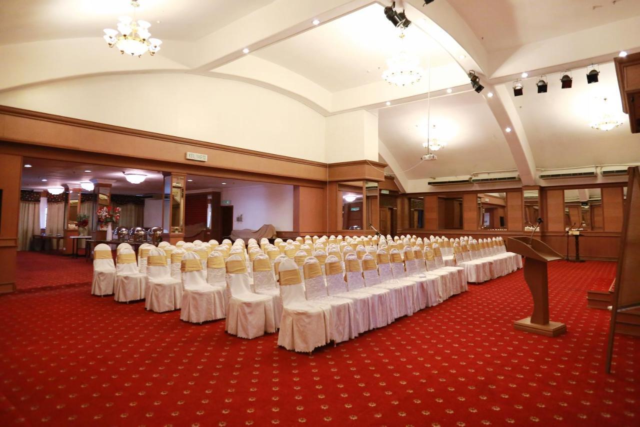 Crystal Lodge Kota Bharu Eksteriør billede